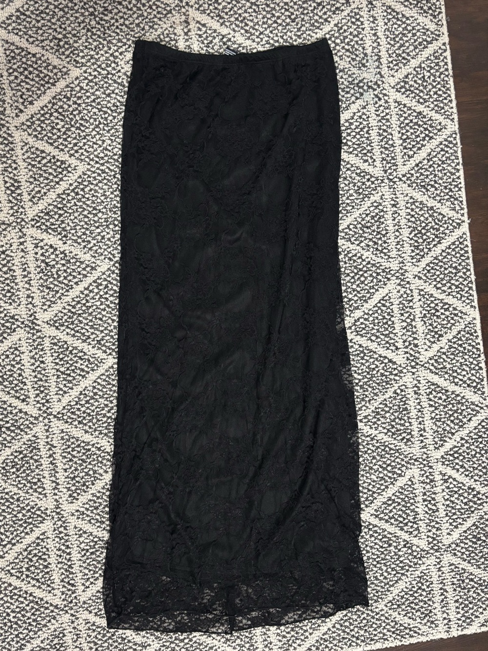 Forever 21 Black Lace Maxi Skirt